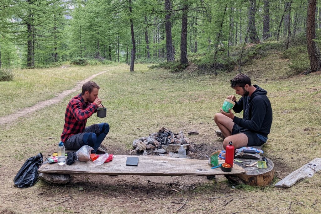 Alimentation en randonnée : que manger et quand ?