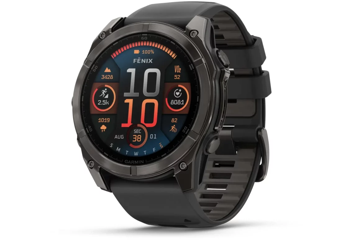 Garmin Fenix 8 — Les meilleures montres GPS randonnée et trekking 2026