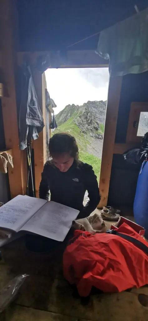 Le Tour des Aiguilles Rouges en 3 jours par la crête de Villy