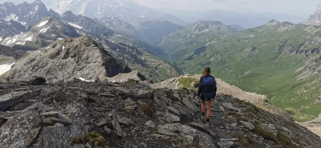 Le Tour des Aiguilles Rouges en 3 jours par la crête de Villy