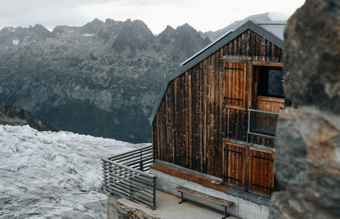 Nuit au refuge Albert 1er dans le massif du Mont-Blanc