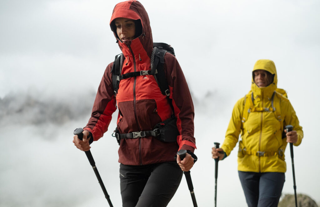 Veste imperméable ou déperlante : que choisir ?