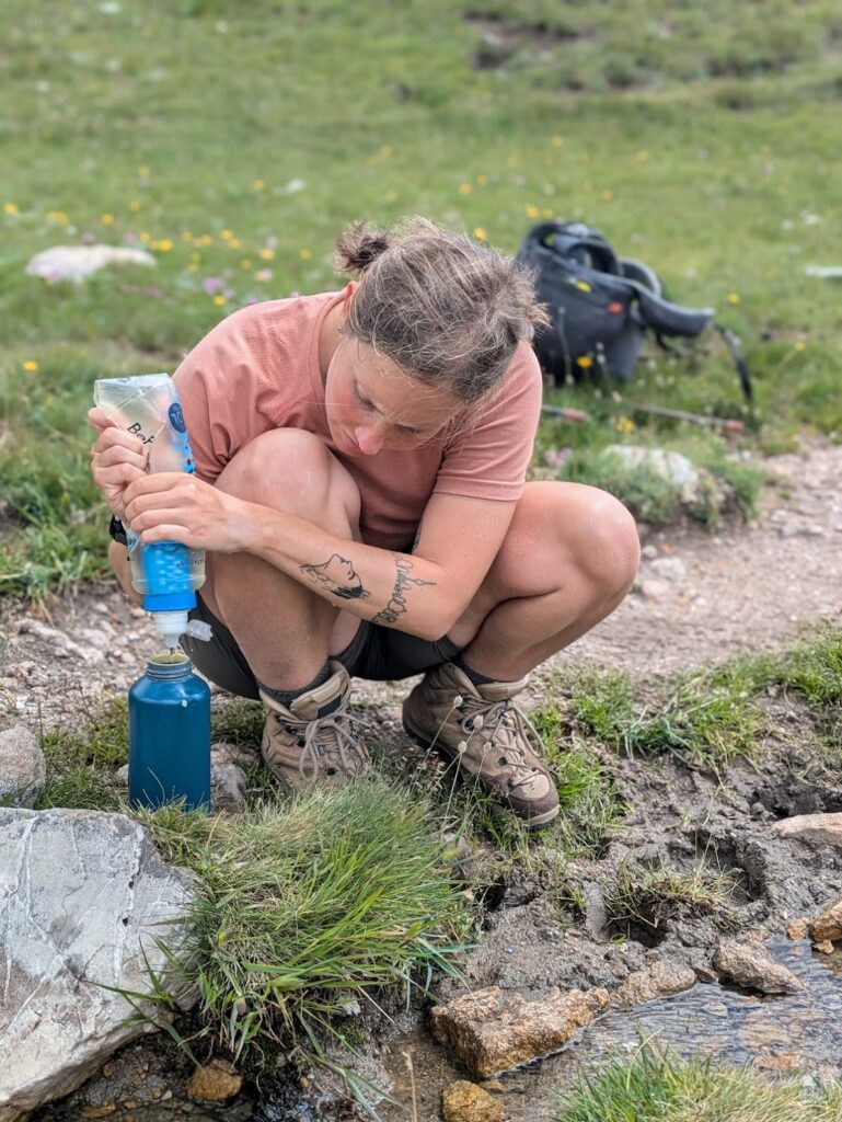 Les meilleurs filtres à eau randonnée & trekking 2024