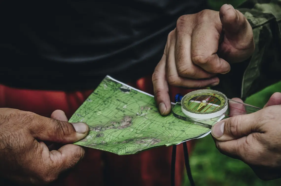 Comment s'orienter en randonnée : notre guide complet