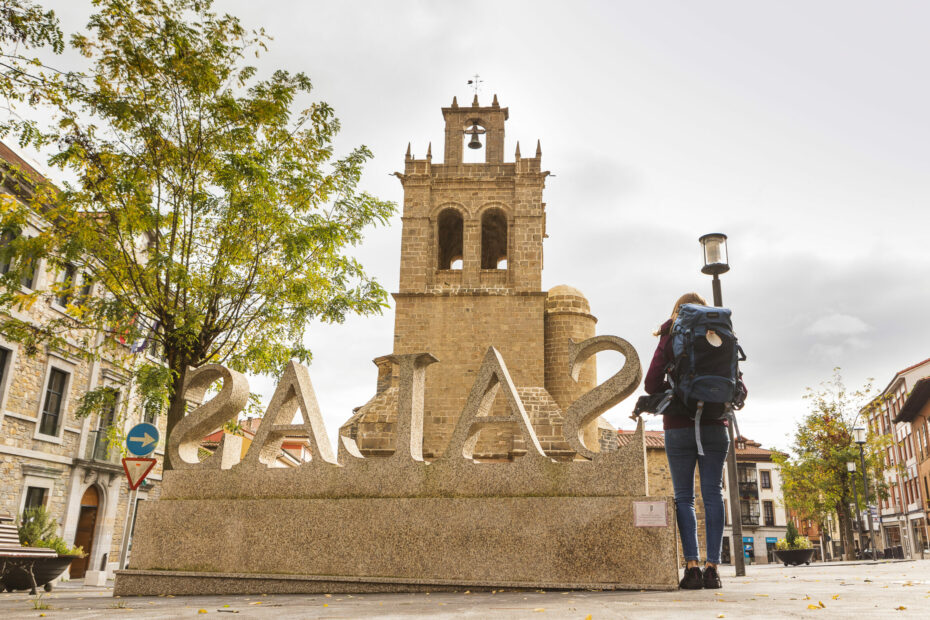 Le chemin de Compostelle en automne dans les Asturies