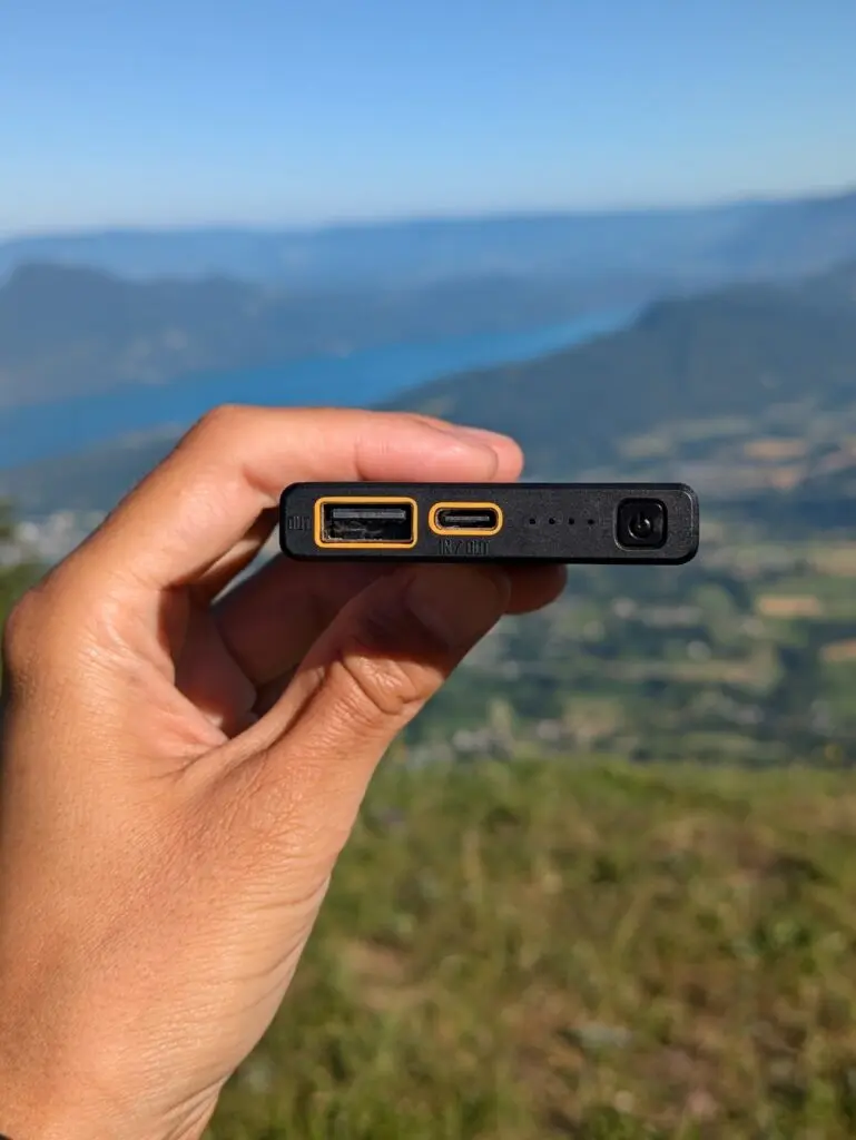 Batterie externe Nitecore Carbo 10000, Test et avis