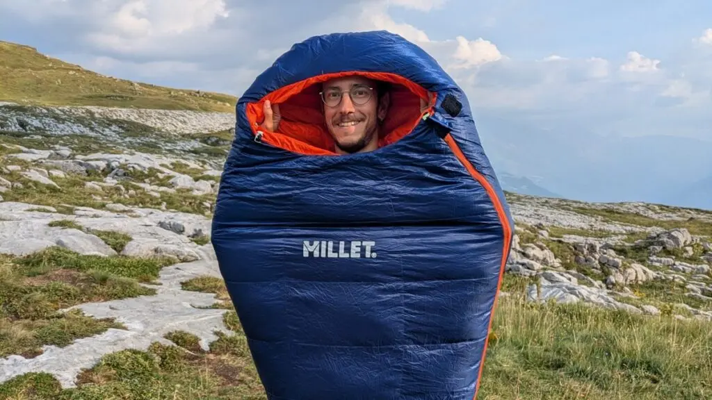 Sac de couchage ou quilt : lequel choisir ?